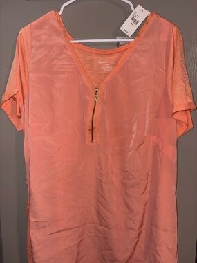Lane Bryant Coral V-Neck Short Sleeve Top with Gold Zip